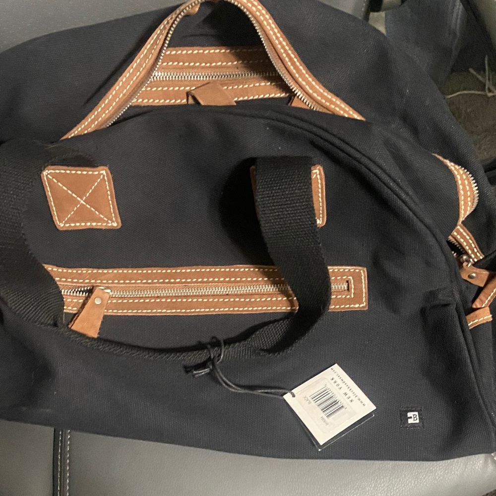 Elegant Black and Tan Men's Duffel Bag